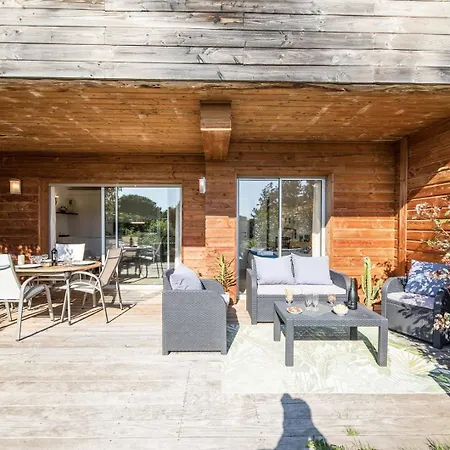 4 Etoiles Piscine Et A Pied *