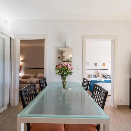 4 Etoiles Piscine Et A Pied Appartement