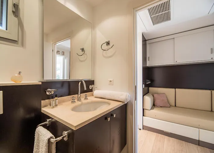 4 Etoiles Piscine Et A Pied Lägenhet